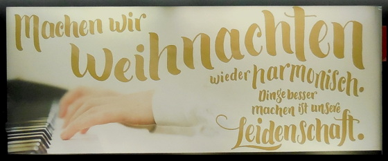 Werbung für Klaviermusik am Weihnachtsabend?